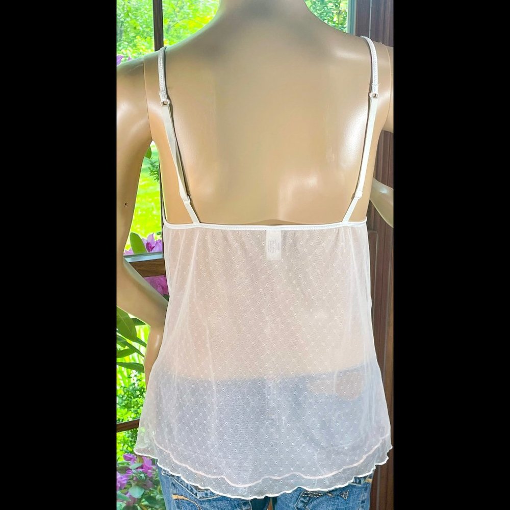 ▪️SIMPLY VERA▪️White Pink Sheer Swiss Dot Camisole - Picture 2 of 8